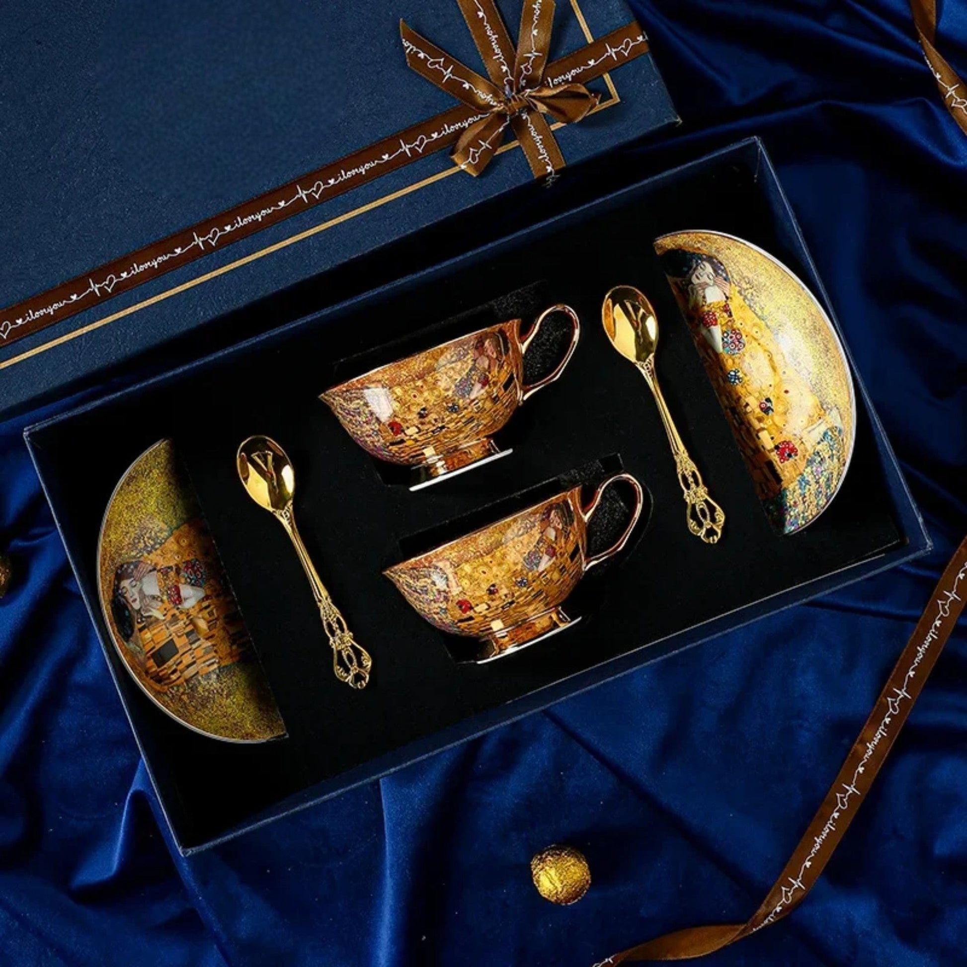 Service à Café  RoyalBaroque Gustav Klimt le baiser coffret de luxe à offrir